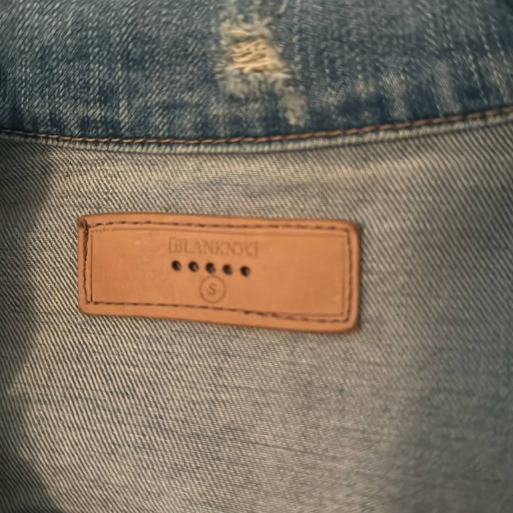 BlankNYC denim jacket - Picture 2 of 7